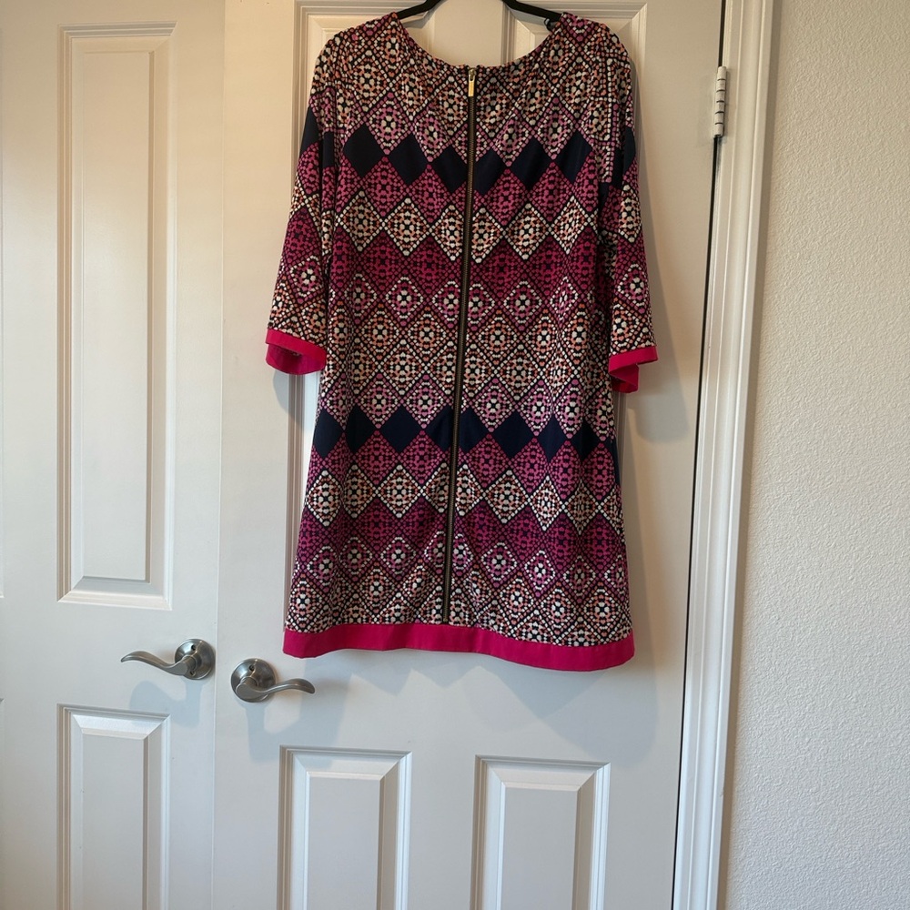 Eliza J Geometric Mini Dress - Picture 6 of 8